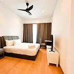 Premium Klcc Facing Suite At Bukit Bintang